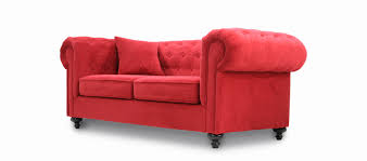 The blend of contemporary design with the subtle curves of retro chic, is a great mix for a sofa. Sofa Chester York