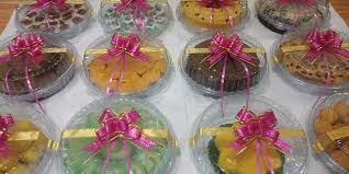 Pada budaya perkawinan jawa kubus seserahan akan jadi keadaan yang tak terpisahkan Kue Hantaran Pengantin Athiyyah Cake