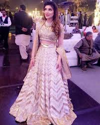 Client Diary Zainab Reza At Her Brother S Wedding In A Divanipakistan Chevron Crop Top Skirt Indian Dresses Designer Dresses Indian Indian Designer Wear