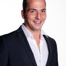 Daniel Quintard's Instagram, Twitter & Facebook