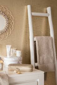 28 Rangements Maisons Du Monde Pratiques Deco Echelle Bois Deco Echelle Deco Echelle Decorative