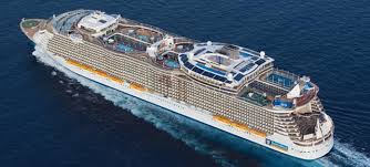 Two hotel by axel berlin ♂♂. Allure Of The Seas Das Zweite Weltgrosste Kreuzfahrtschiff Sticht In See