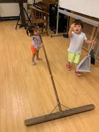 Discovering helpful music for kids: Our Favorite Circle Time Songs Roppongi Cooperative Playgroup