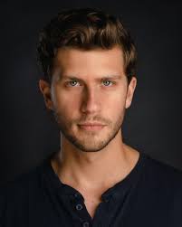 Jonathan Kirk's Instagram, Twitter & Facebook