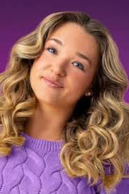 Does Taylor from 90 Day Fiance look like a triplet?