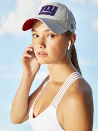 Julia Gurrola (gurrola0516)