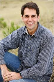 From pour l'amour de la terre et des sains d'esprit by yan boissonnault. Thomas L Amour Est Dans Le Pre 2013 Bientot Coupe Au Montage Les Internautes Votent Pour Purebreak