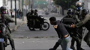 ¿colectivos de paz son realmente peligrosas guerrillas? Historia Criminal De Los Colectivos Chavistas Los Ultimos Guardianes De Nicolas Maduro Infobae
