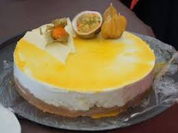 En equateur les fruits de la passion poussent dans tous les coins. Mousse Fruit De La Passion Chocolat Blanc Sur Lit Croustillant Au Speculoos Mousse Fruit Recette Mousse Alimentation