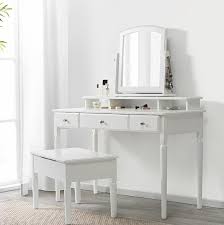 تسريحات غرف نوم ناعمه