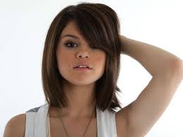 Selena Gomez Short Straight Hair Thick Hair Styles Selena Gomez Hair Short Straight Hair