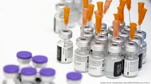 A expectativa da companhia é produzir até 100 milhões de doses anuais da vacina. O Que Se Sabe Sobre A Vacina Da Pfizer Novidades Da Ciencia Para Melhorar A Qualidade De Vida Dw 04 05 2021