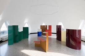 Jun 18, 2021 · il duo di designer belga formato da fien muller e hannes van severen debutta per hay con una collezione di arredi multicolor. Muller Van Severen Fireworks Collection Side Gallery