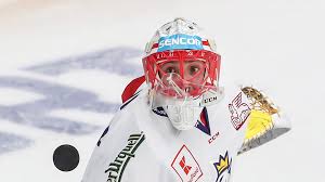 Brankář šimon hrubec pomohl 29 zákroky omsku k úspěšnému vstupu do semifinále play off kontinentální hokejové ligy proti kazani. Hokejovy Brankar Hrubec Pokracuje V Cine Barrandov Tv