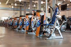 Pin By Brynne Coetzee On Fitness Equipment No Equipment Workout Fitness Studio Cardio Machines