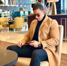 In der show die bachelorette. Meet The Love Story Bachelor The Modern Prince Who Will Grab The Hearts Of Many Girls