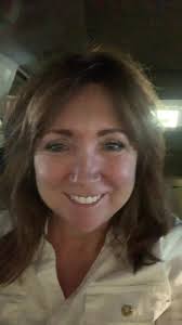 Who is your celebrity twin? Here’s one of mine. #abbyleemiller