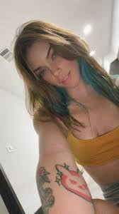 TW Pornstars - Jessa. Twitter. made it back home finally. Im so tired 😩.  3:20 AM - 29 Nov 2022