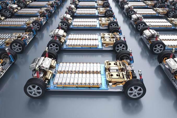 Understanding Electric Vehicle Lithium-Ion Batteries: The Heart of Modern  EVs. | Robocraft