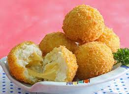 Cuma dari 1 bahan saja, kita akan bikin tepung panir, tanpa oven, tanpa blender, tanpa kompor. Resep Getuk Goreng Keju Enak Ini Bikin Kumpul Jadi Makin Seru Semua Halaman Sajian Sedap