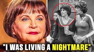 Oscar Bender's Instagram, Twitter & Facebook