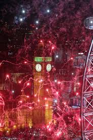 How The World Kicked Off 2014 New Year S Eve Around The World New Years Eve Fireworks London