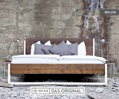 Suchen sie in stockfotos und lizenzfreien bildern zum thema vintage bett von istock. Betten Loft Vintage Industrial Bett 180x200 Holz Stahl Ein Designerstuck Von N51e12 Bei Dawanda Bett 180x200 Holz Bett Bett Holz