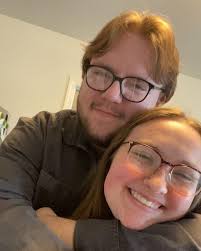 Devon Pettit (@devoncomehere) • Instagram photos and videos