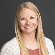 Cassandra Hoffman's Instagram, Twitter & Facebook