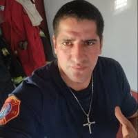 5200+ profils pour “Cares”