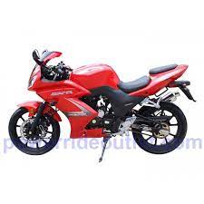 The 150cc Scooter Enables You To Drive At An Impressive Speed To Take You To Wherever You Are Planning To Go At A Much Speedy Man Scooter Bike Bike Moped Store