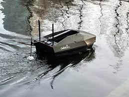 Remote Control Bait Boat: Is It Really Necessary? - Rippton