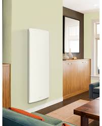 Cette eau est ensuite conduite dans des canalisations qui desservent les différents radiateurs à eau chaude de la maison. Chauffage Electrique Vertical Thermor 1000w Mozart 475331 Digital Blc