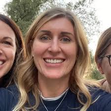 Janis Turley's Instagram, Twitter & Facebook