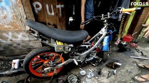 Galeri modifikasi satria 2 tak adityaprads blog via adityaprad.wordpress.com. Motor Tua Yg Menolak Punah Satria 120r Road Race Solusi Motor Balap Murah Fold19 Thewikihow