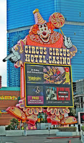 Circus circus hotel & casino las vegas. Das Circus Circus Hotel Casino Zieht Unzahlige Las Vegas Touristen An Wir Waren Im Dezember Dort Lasvegas Usa Vegas Las Vegas Circus Circus