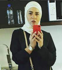 اللهم عافية فى بدن أمى ; Ø­Ù‚ÙŠÙ‚Ø© Ø§Ø±ØªØ¯Ø§Ø¡ Ø¥ÙŠÙ…ÙŠ Ø³Ù…ÙŠØ± ØºØ§Ù†Ù… Ø§Ù„Ø­Ø¬Ø§Ø¨ Ù‚Ù†Ø§Ø© ØµØ¯Ù‰ Ø§Ù„Ø¨Ù„Ø¯