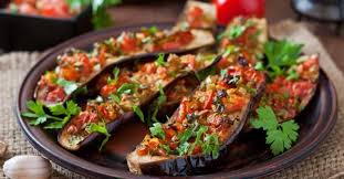 Recette De Aubergines Farcies Aux Tomates Poivrons Et Piment Pour Bruler Des Calories Recette Recette Aubergine Recette Recettes De Cuisine