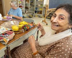 E C H A N G IN G FAC O NG