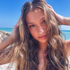 Avery Cox (@averygracecox02) • Instagram photos and videos