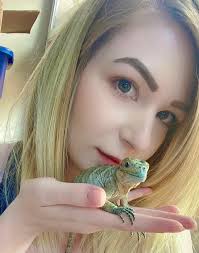 Internet left horrified by woman feeding 'monster' under her bed