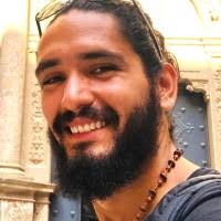 1300+ perfiles de «Efren -x»