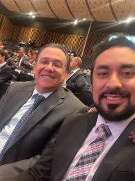 El Consejo de Educación Superior posesiona como nuevo Presidente al Dr.  Fidel Márquez 👏 mis respectivas felicitaciones a un académico que está más  que preparado y capacitado para brindarle un impulso fenomenal