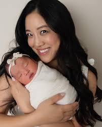 Thankful for all the blessings in my life, especially these little ones ♥️  love you forever! • • • • • • • #newborn #mama #familyfirst #forevermore  #workingmom #newbornshoot #babycakes #babytoes #babies #