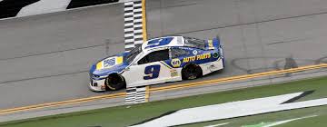 You will first need to pick a sport and this can be done from the lobby section. Nascar At Kansas Draftkings Picks Dfs Strategy For Sunday S Hollywood Casino 400 Fantasylabs