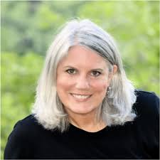 Kristina Rees's Instagram, Twitter & Facebook