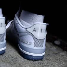 In common parlance the term refers to those air force aircraft specifically designed, built, and used for the purpose of transporting the president. Nike Air Force 1 React Qs White Ice Grailify
