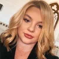 Sienna Grimes's Instagram, Twitter & Facebook