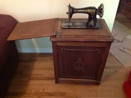 Rare Antique Singer Treadle Sewing Machine In Enclosed Cabinet Ebay Antique Sewing Machines Antiques Sewing Machine