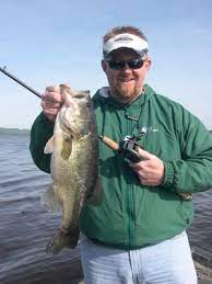Mississippi river pool 19 tailwater stage is 3.46 feet at lock and dam 18 above burlington and is forecast to fall to 2.9 feet over the weekend. Mississippi River Pool 7 Bass Fishing Report Fishing Reports In Depth Outdoors